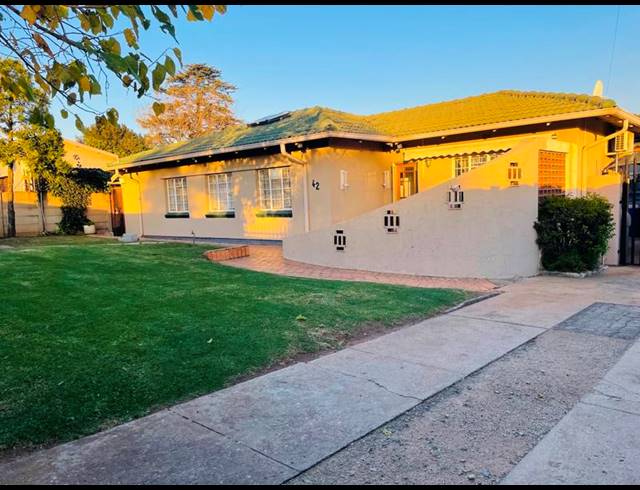 3 BEDROOM PROPERTY TO RENT IN WYCHWOOD